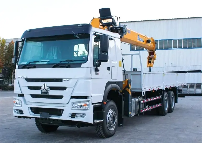 Sinotruk Howo 6×4 Crane Truck-3