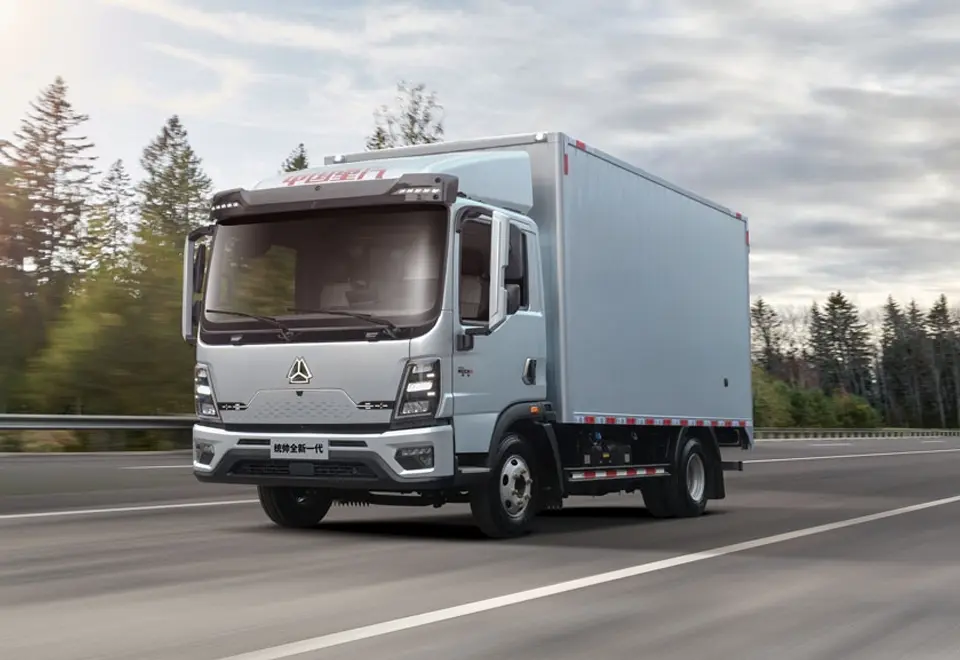 Sinotruk Howo Box Cargo Truck