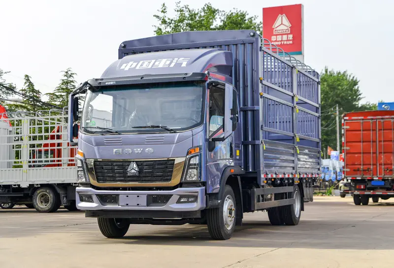 Sinotruk Howo Fence Light Truck-3