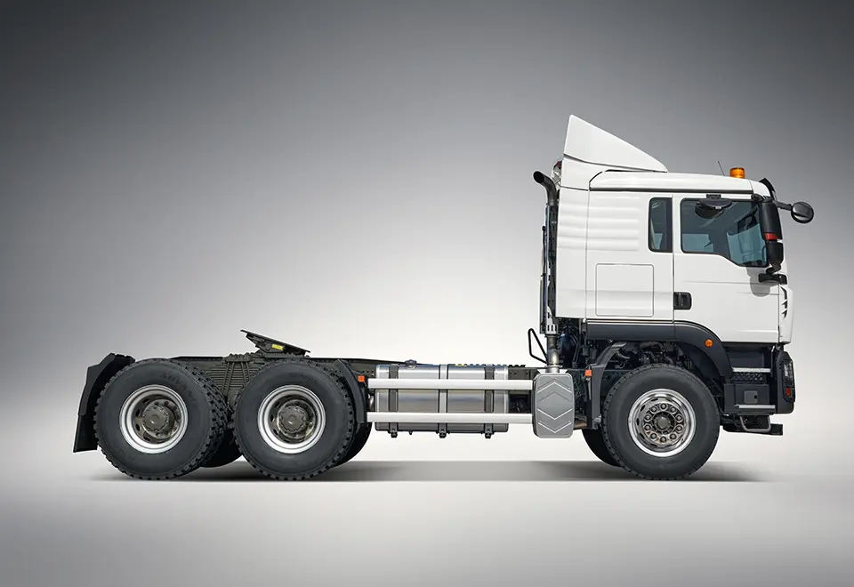 Sinotruk Howo TX 6×4 Tractor Truck (1)