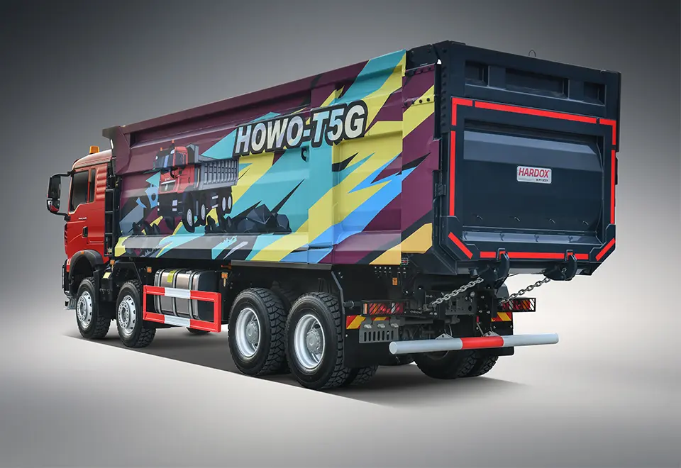 Sinotruk TX 8×4 Dump Truck (2)