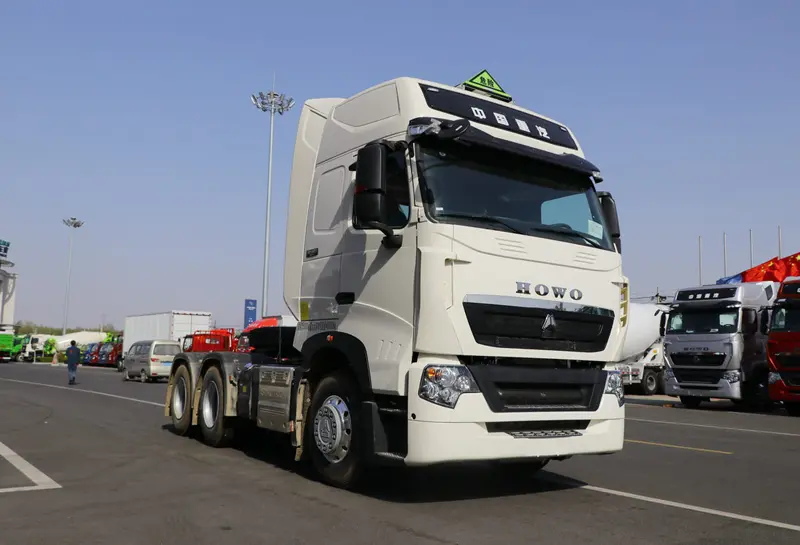Used Howo T7H 6×4 Tractor Truck-2