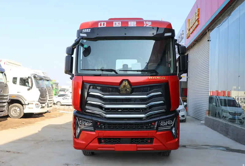 Used Sinotruck Howo MAX 6×4 Tractor Head-1