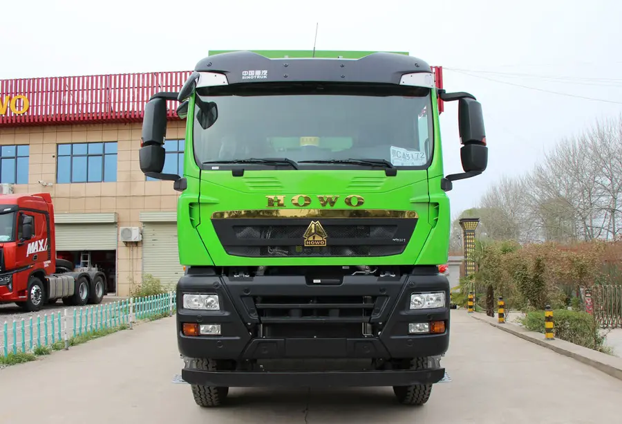 Used Sinotruk Howo TX 8×4 Dump Truck-1