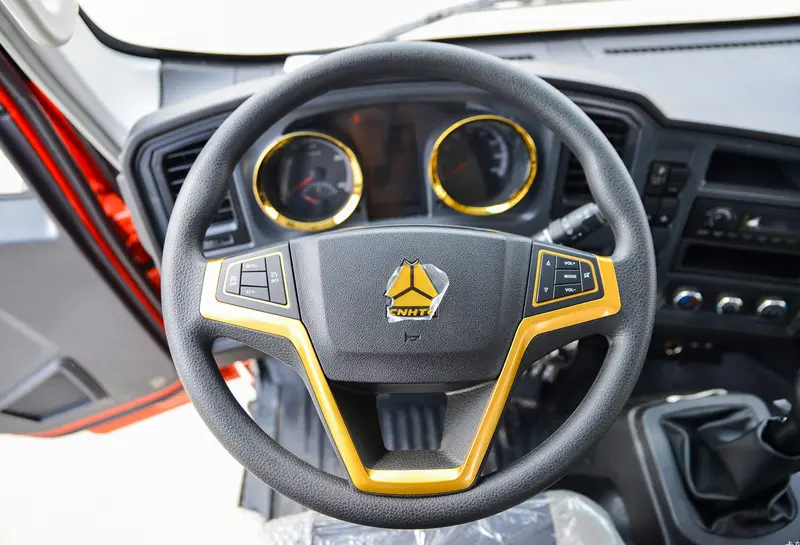 sinotruk howo light cargo truck-5