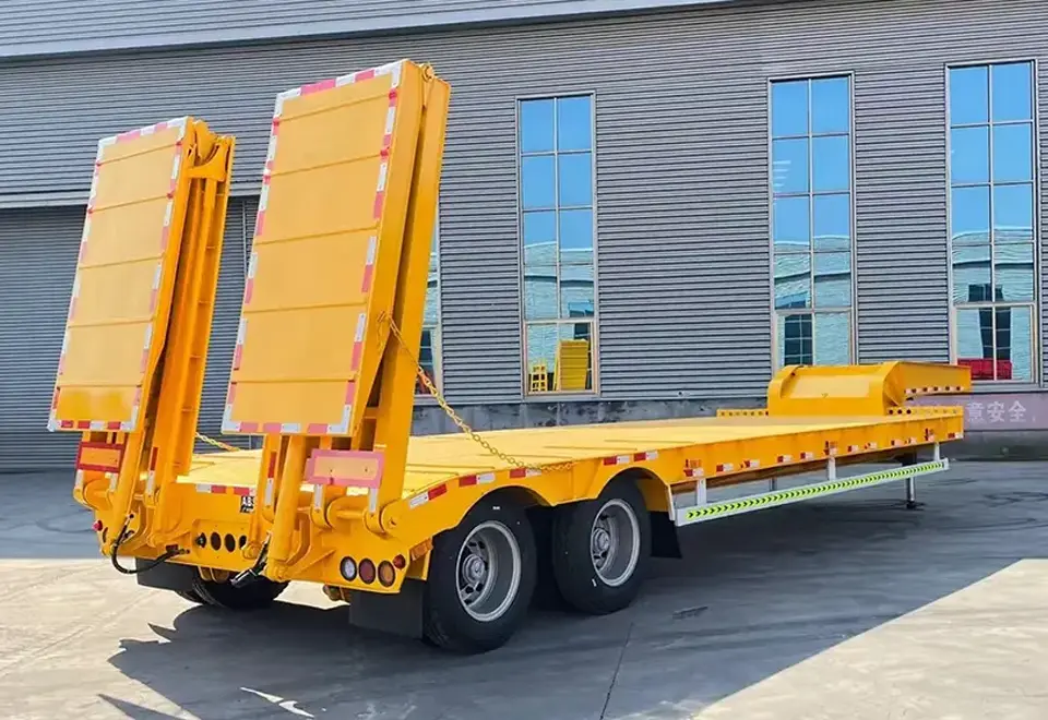 Sinotruck Howo Lowbed Semi Trailer (3)