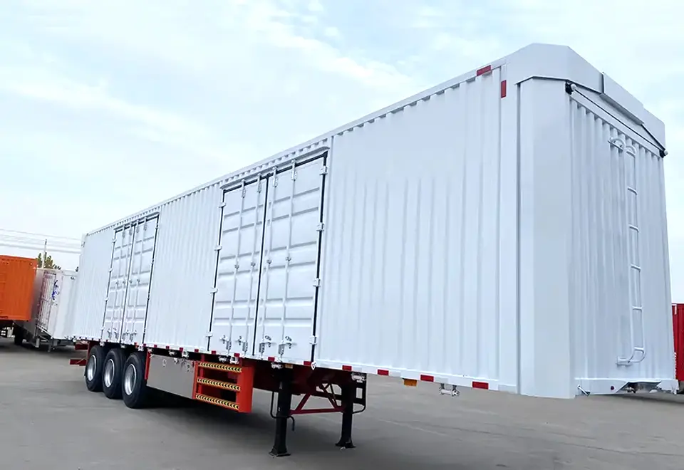 Sinotruck Howo Van Box Semi Trailer